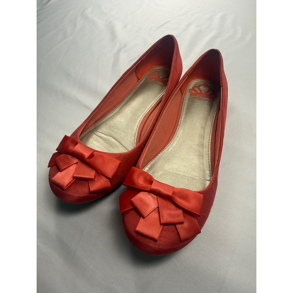 Fergalicious by Fergie Adele Red Satin Bow Ballet Flats Shoes Womens 8.5 M